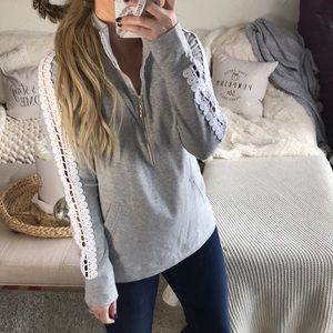 Lilly Pulitzer pullover half zipper